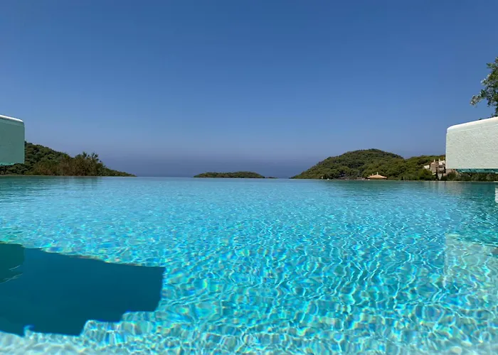 Medows Luxury * Keri