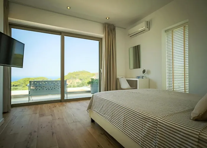 Medows Luxury Kerí