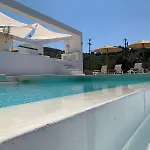Medows Luxury * Keri