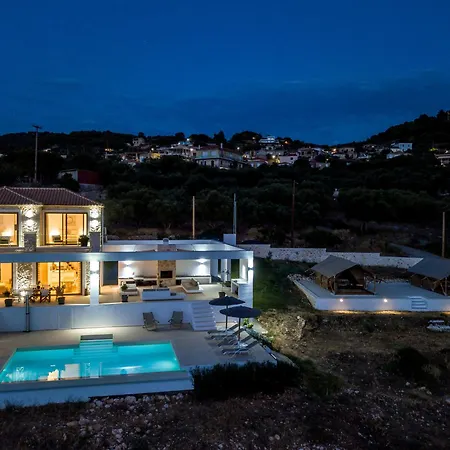 Medows Luxury Villa Keri