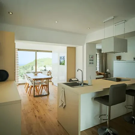 Medows Luxury Villa Keri