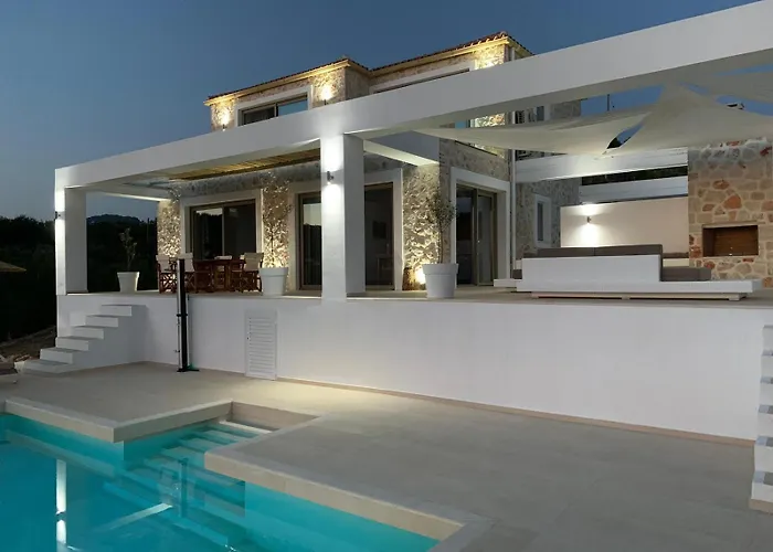 Medows Luxury Villa Keri