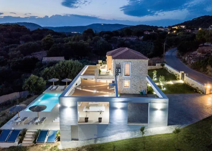Medows Luxury Villa Keri